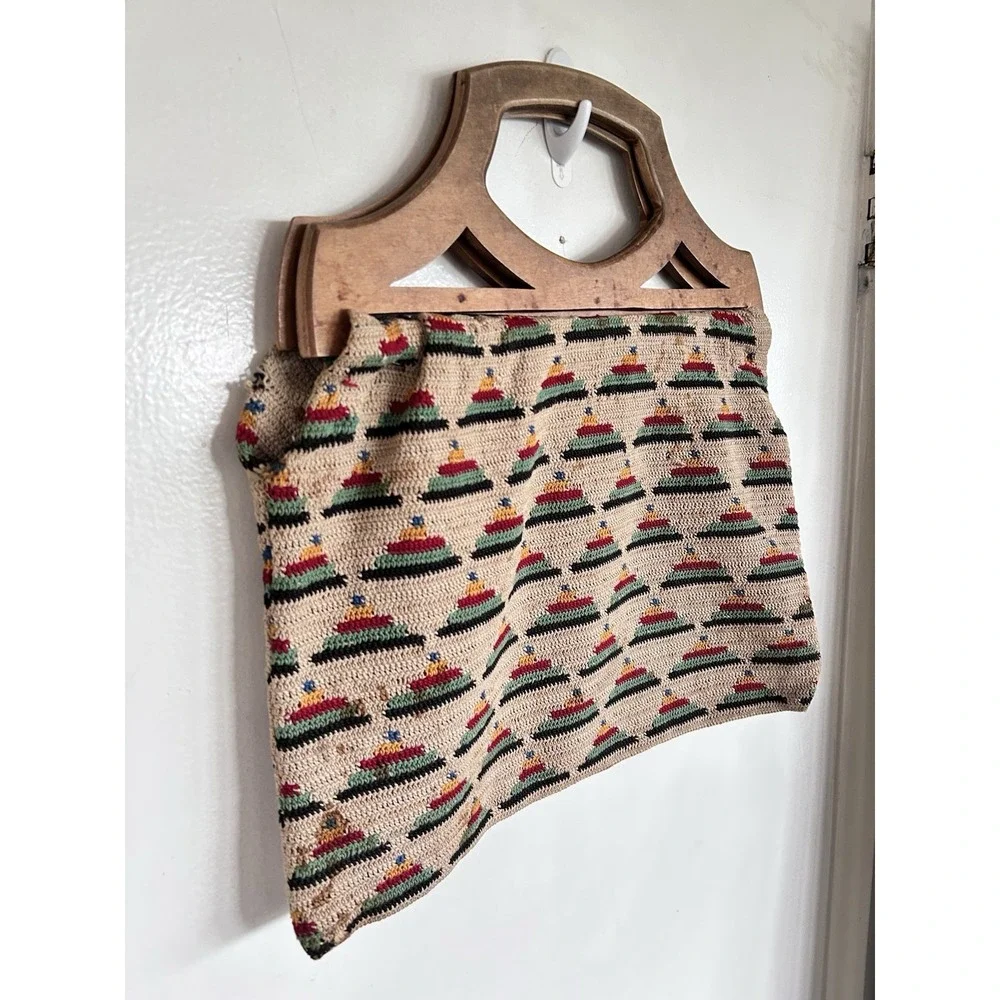Vintage Tapestry Tight Knit Craft Bag Crochet Needlework Knitting Wood Handles - Picture 10 of 16